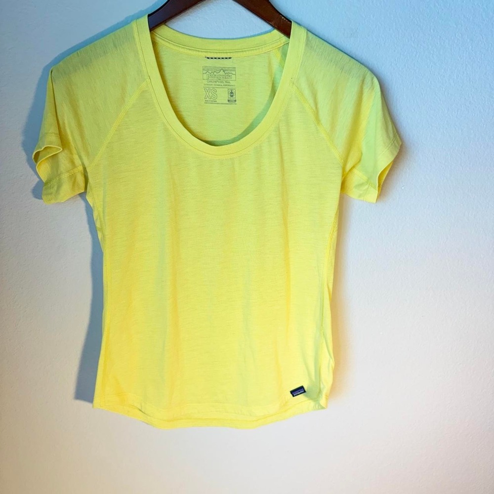 Patagonia Capilene Cool Trail Yellow T-Shirt Women's size XS